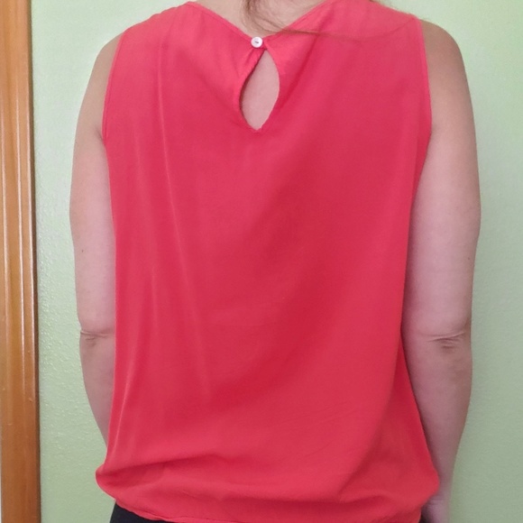 Max Studio coral colored top - Picture 2 of 4